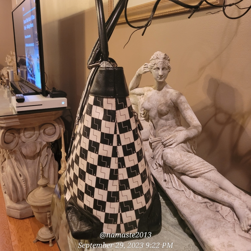 L.A.M.B. Gwen Stefani Westfield Checkerboard Tote Luxury Designer Handbag #523 - Picture 13 of 17